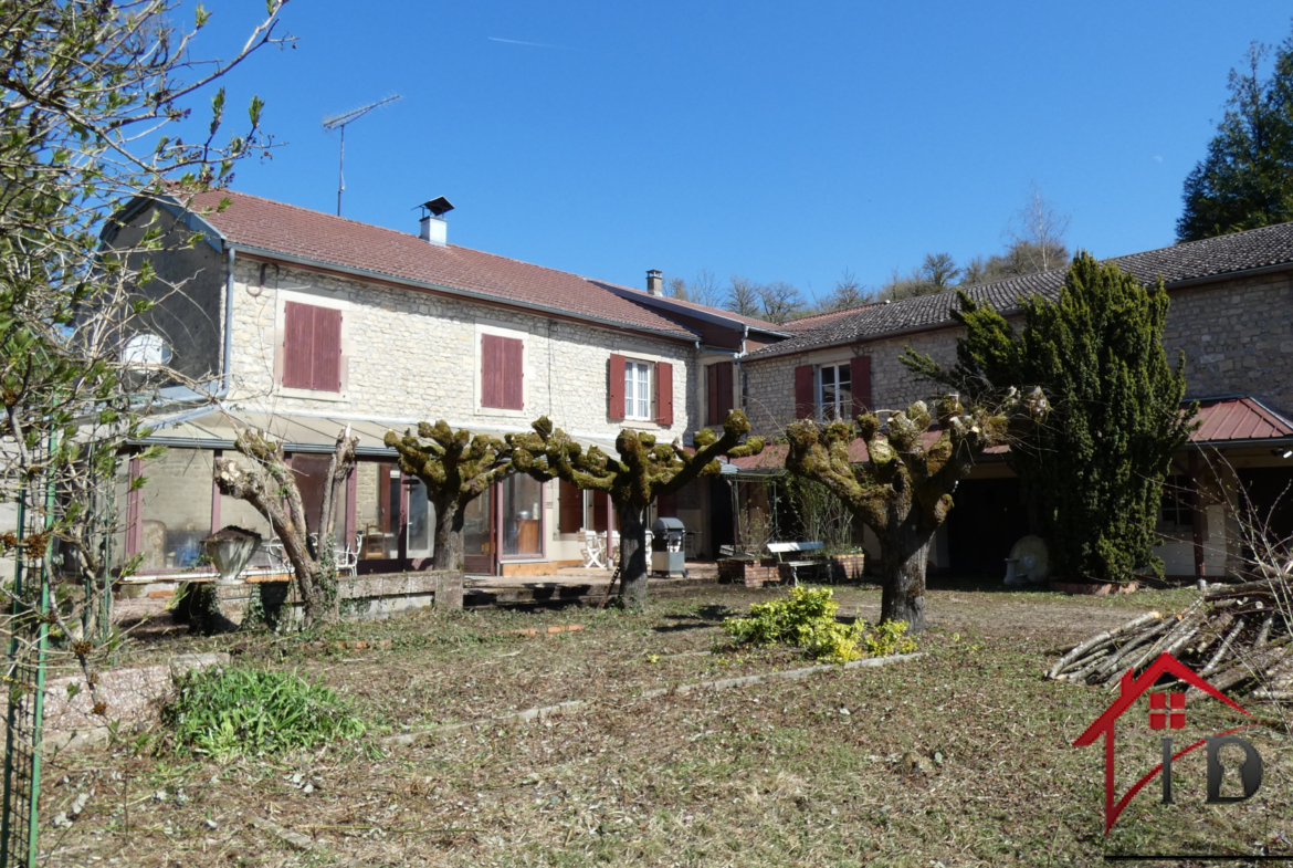 photo_32f5c0a206a0350e134d893c3b2c9b4b