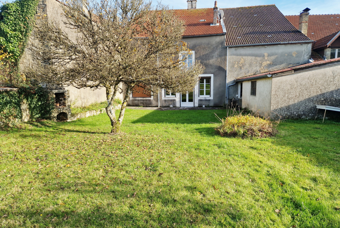 photo_39e8ce034f8dea33cc12e6bce36733ad