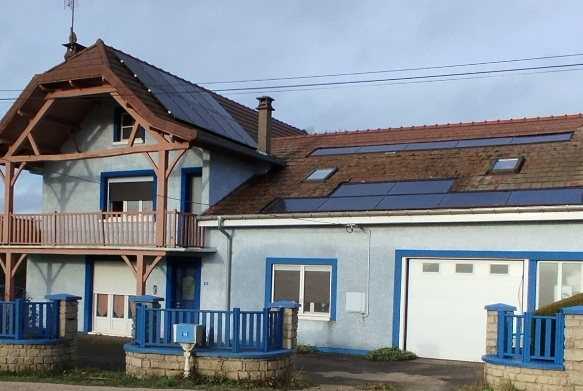 photo_48f6cc63853953bc2a33de8535842aba