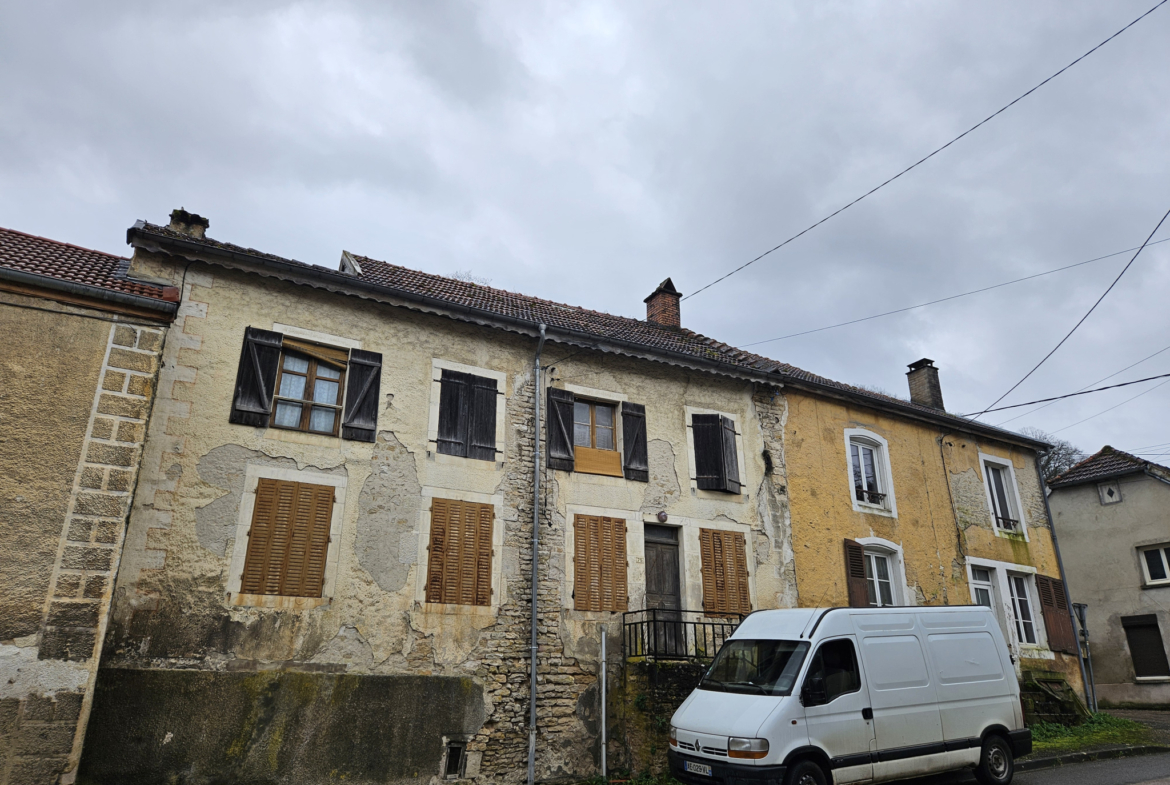 photo_6495e0083e594357fe37e6f14481272a