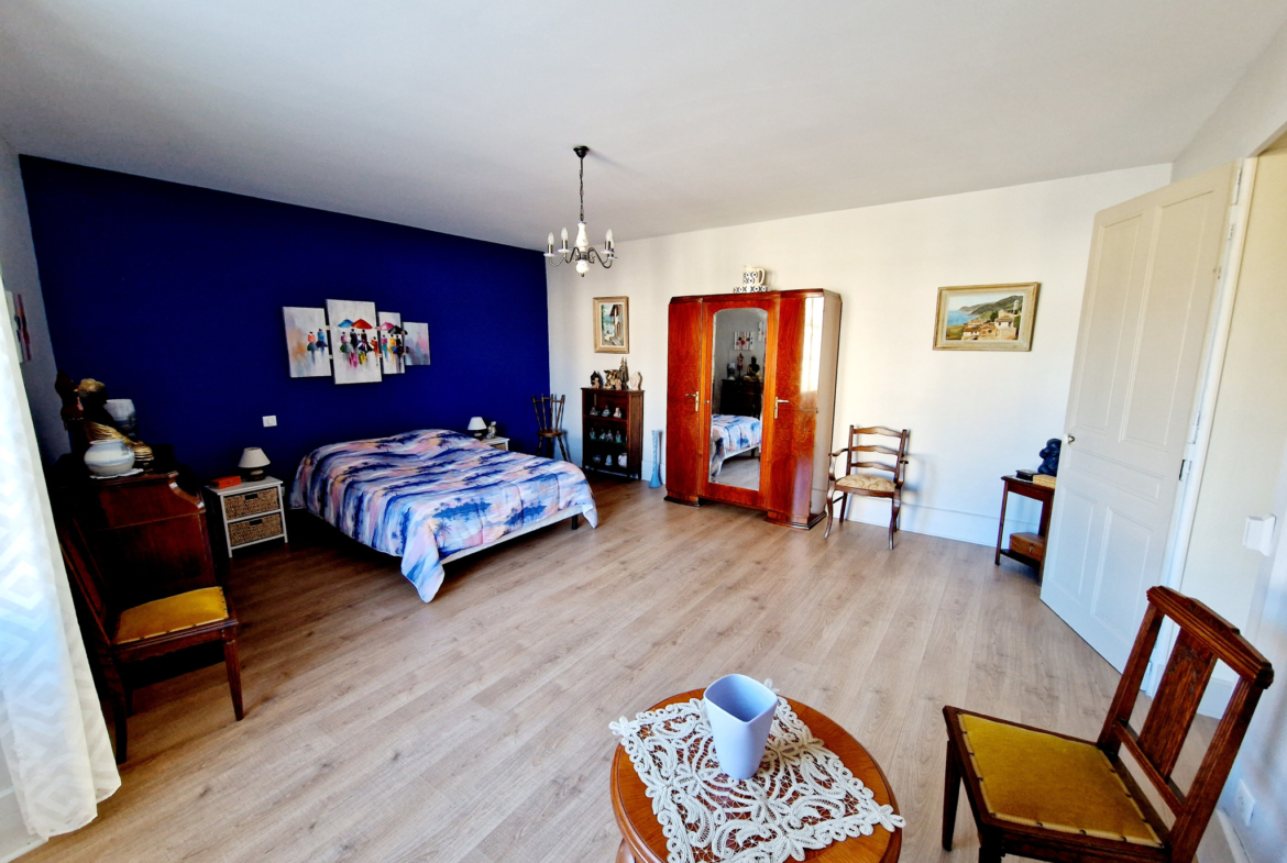 photo_aa76ba9b671c587b01dfb41ba3afa98f