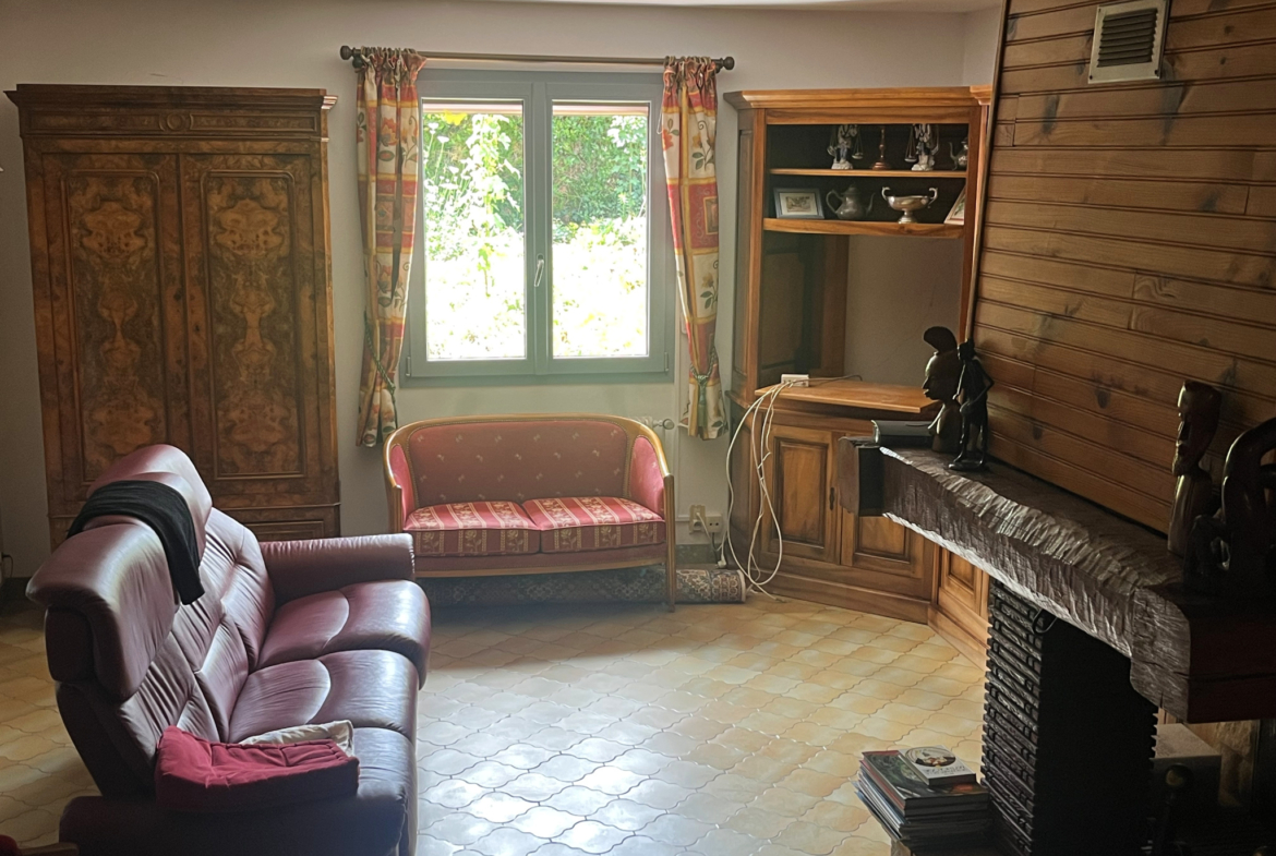 photo_1d324e6d310e1b64a857bca71908b714_Inc_0