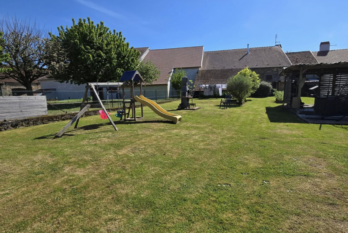 photo_5b335fc3cfb4d5af684af489e6f8647b