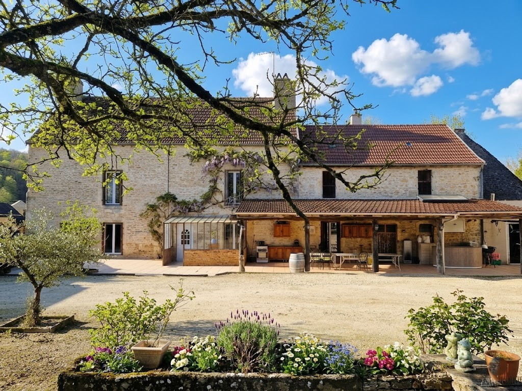 photo_c93d811ce5fd9f0c460d7422a67abd85