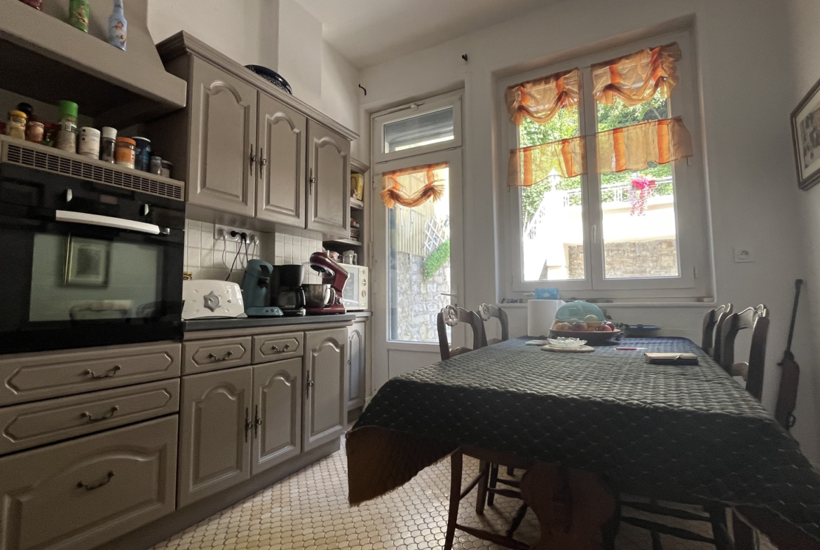 photo_ff42f25033e9a4a965a521edd7308f03