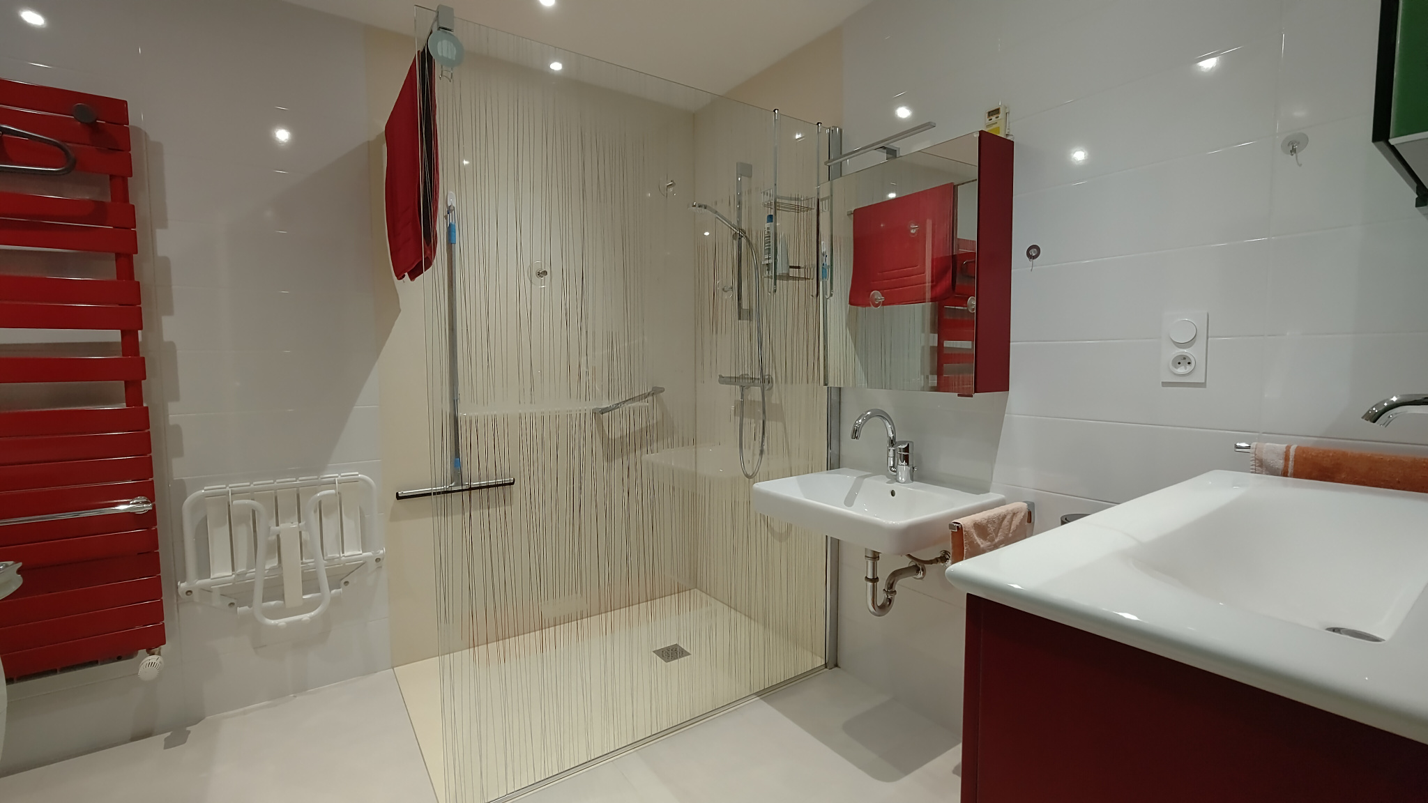 photo_79a4d45c28d64611dfe6adb2e4802237